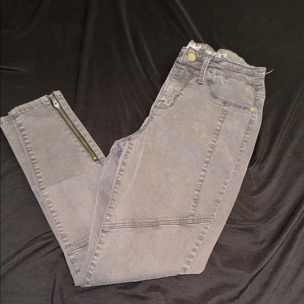 High-Waist Gray Womens Jeans with Ankle Zipper